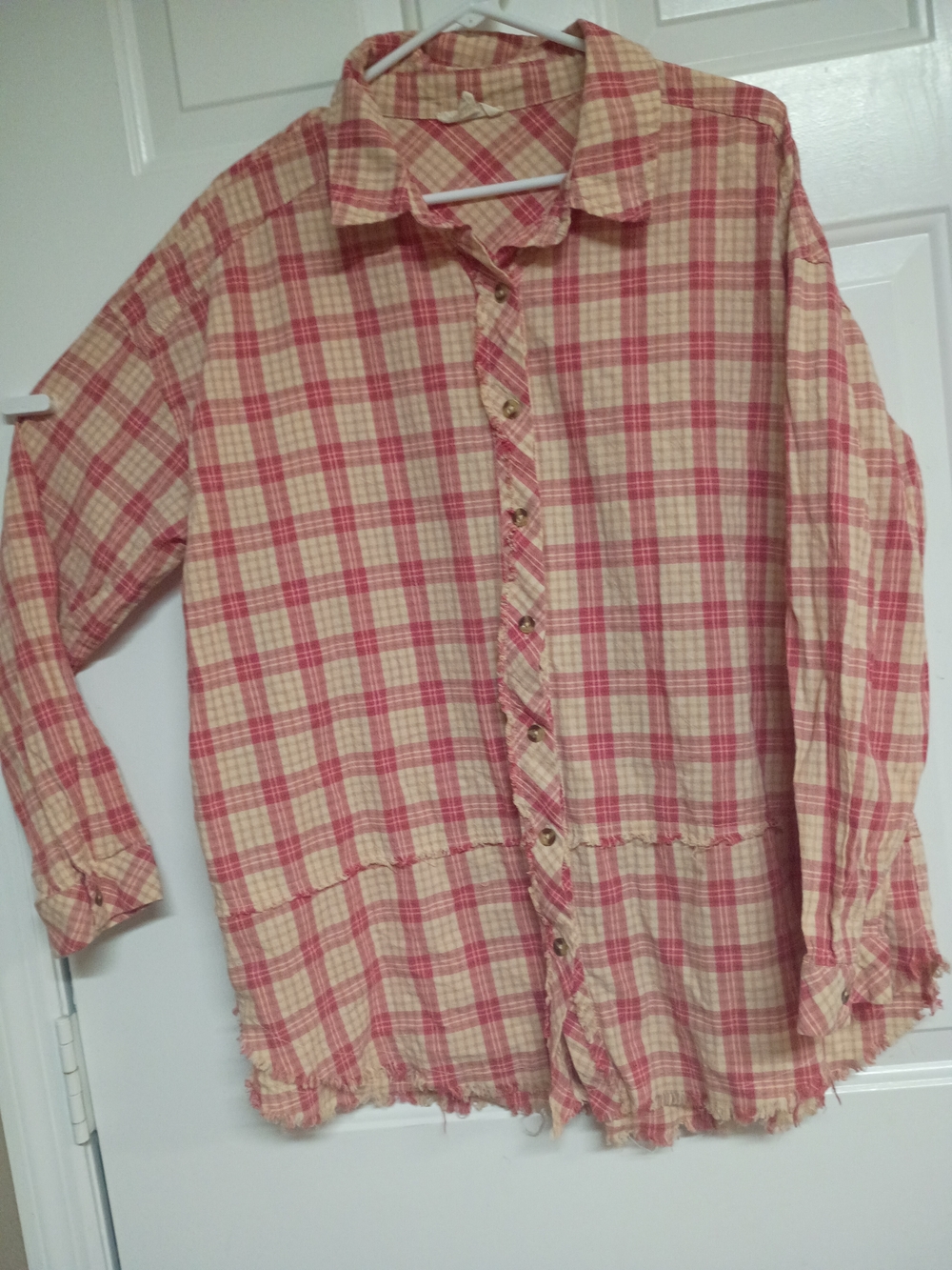 🤠🌻easel Pink and Cream Plaid Long Sleeve Button-Up Shirt Size Large - Picture 4 of 11